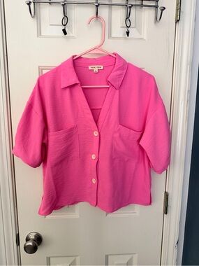 Moa Moa Vibrant Pink Button-Front Boxy Top